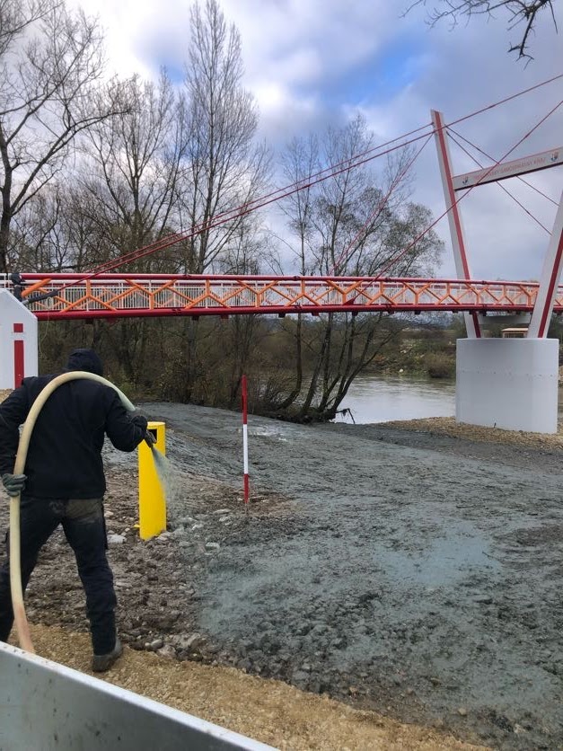 Hydroosev a spevňovanie svahu